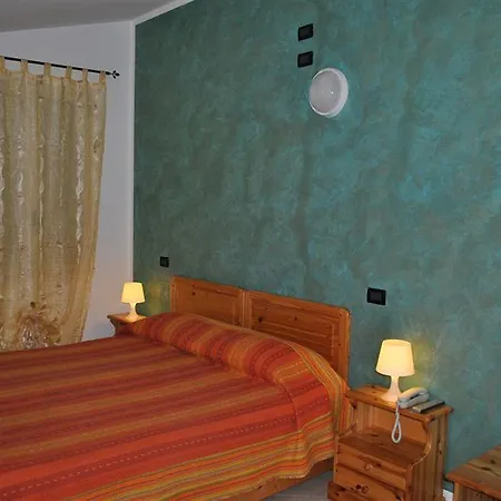Hotel Quattro Pini